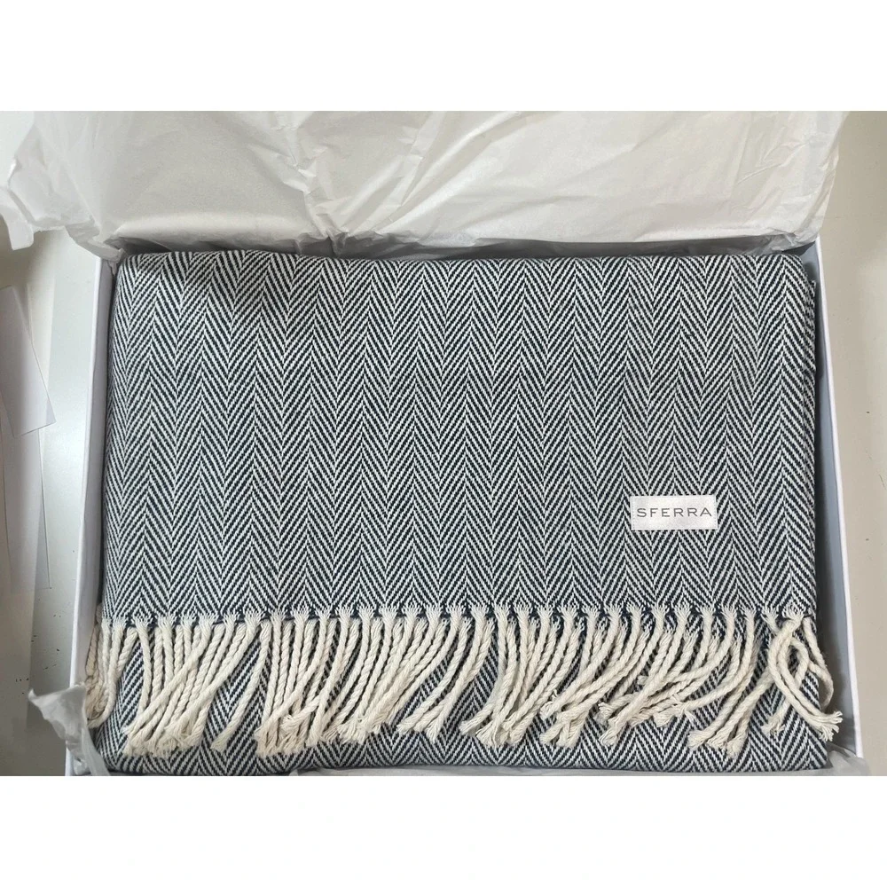 New SFERRA Blue Herringbone 51x71 Throw Blanket 100% Cotton Twisted Fringe NIB